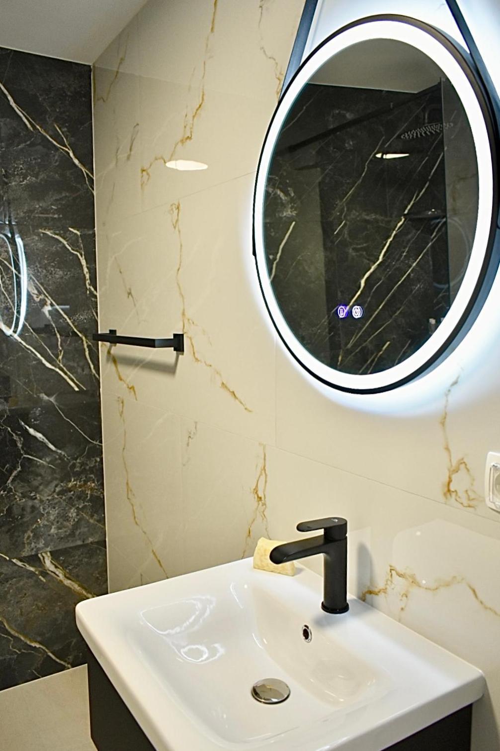 Bel Apartment Мостар Экстерьер фото